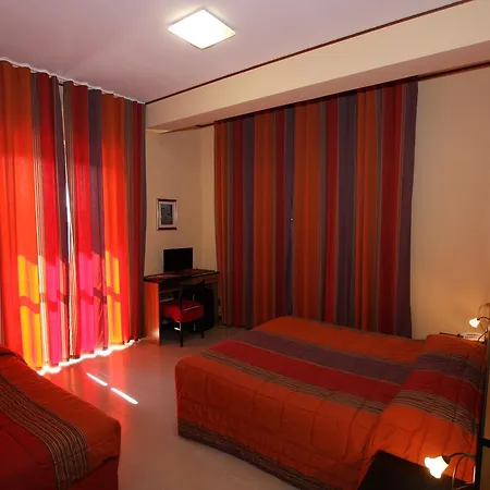 Naxos 2* Alba Adriatica