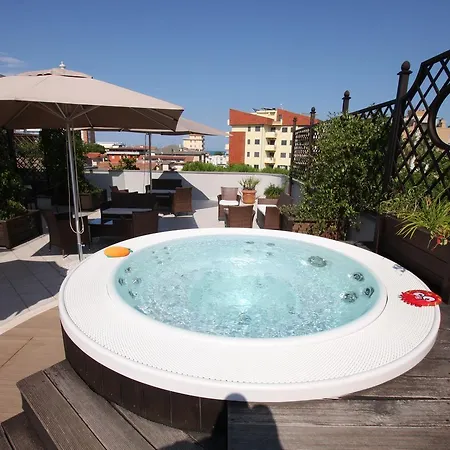 Hotel Naxos Alba Adriatica