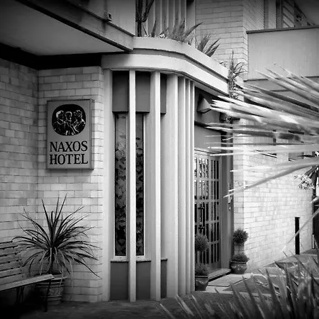 Ξενοδοχείο Naxos 2*