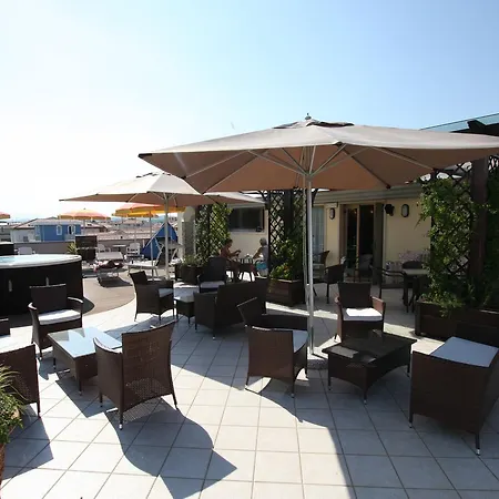 Hotel Naxos Alba Adriatica